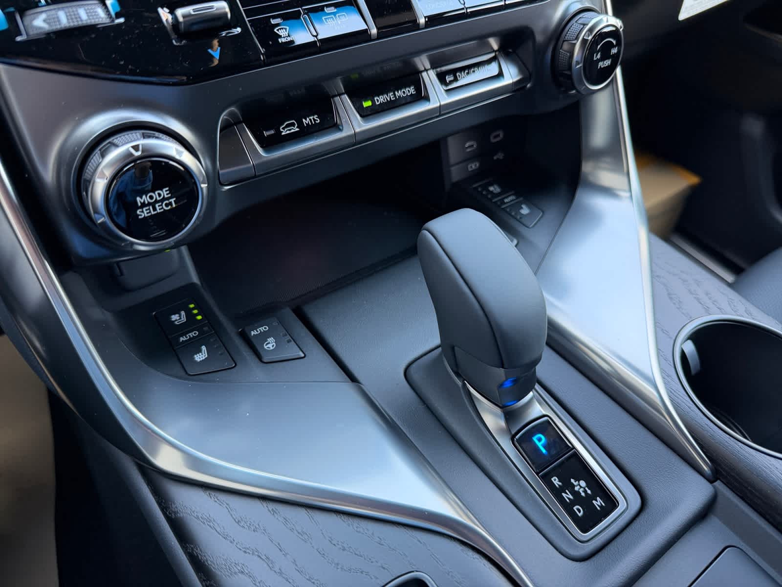 new 2026 Lexus LX 700h car