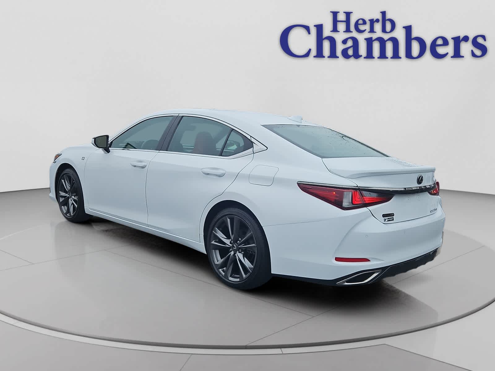 2019 Lexus ES 350 F SPORT photo 3