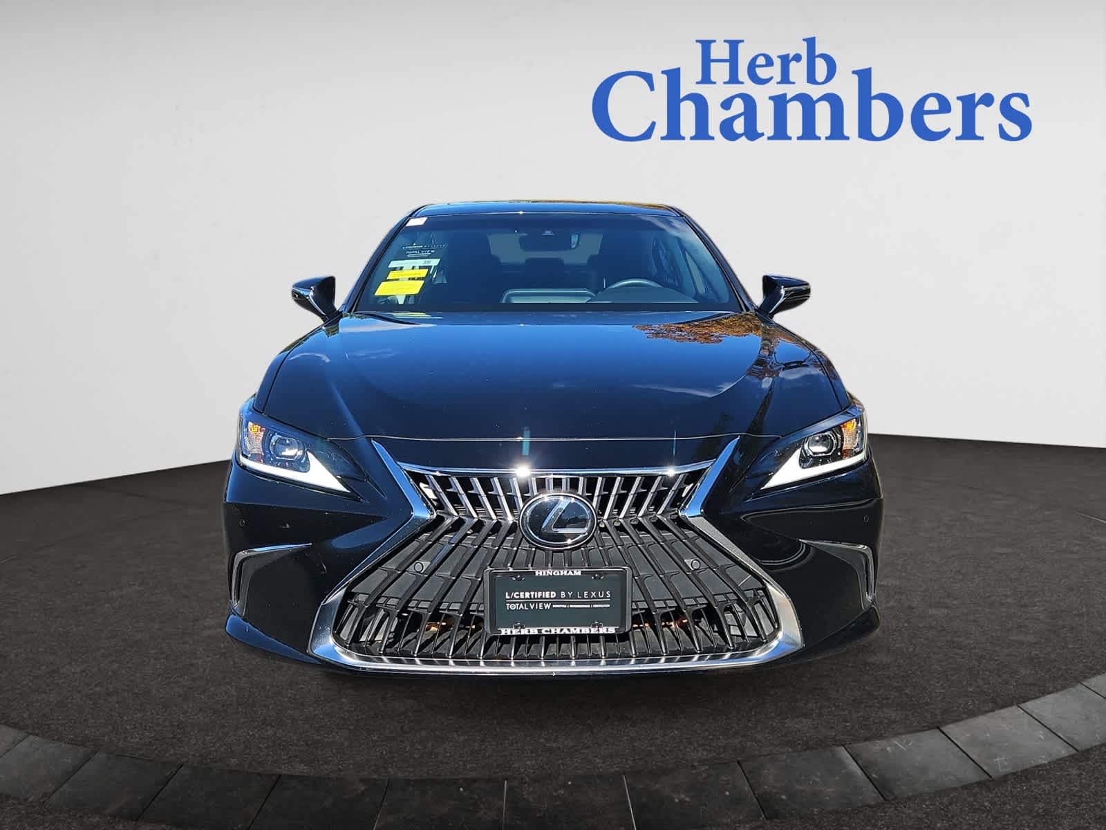 2023 Lexus ES 350 Premium photo 2