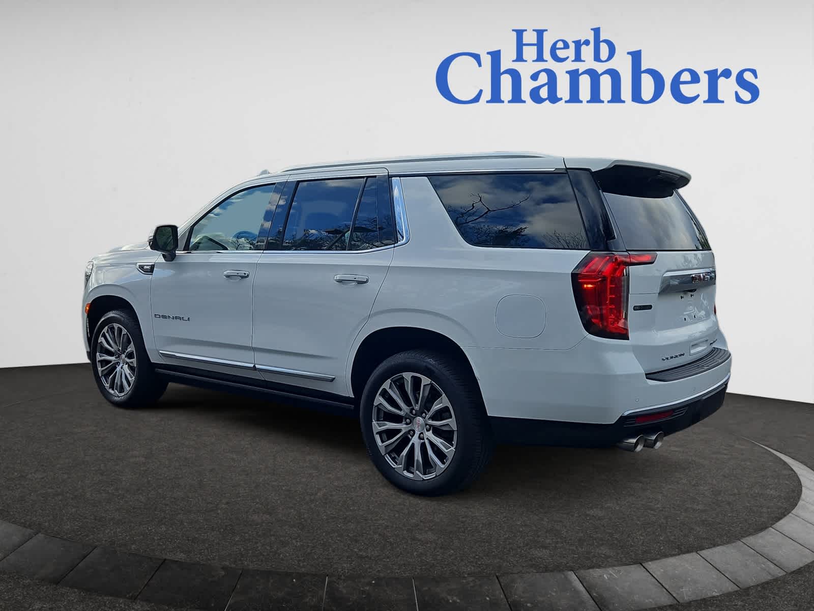 2022 Gmc Yukon Denali photo 3