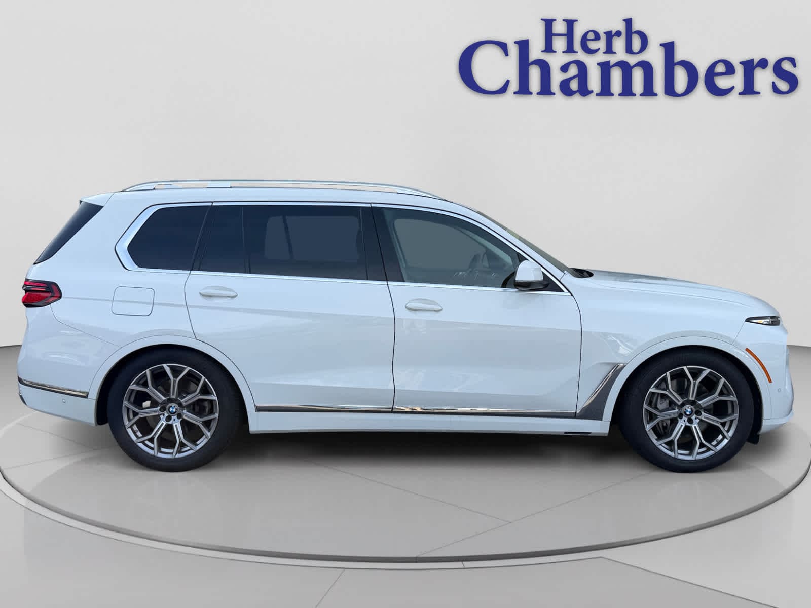 used 2023 BMW X7 xDrive40i car, priced at $53,998