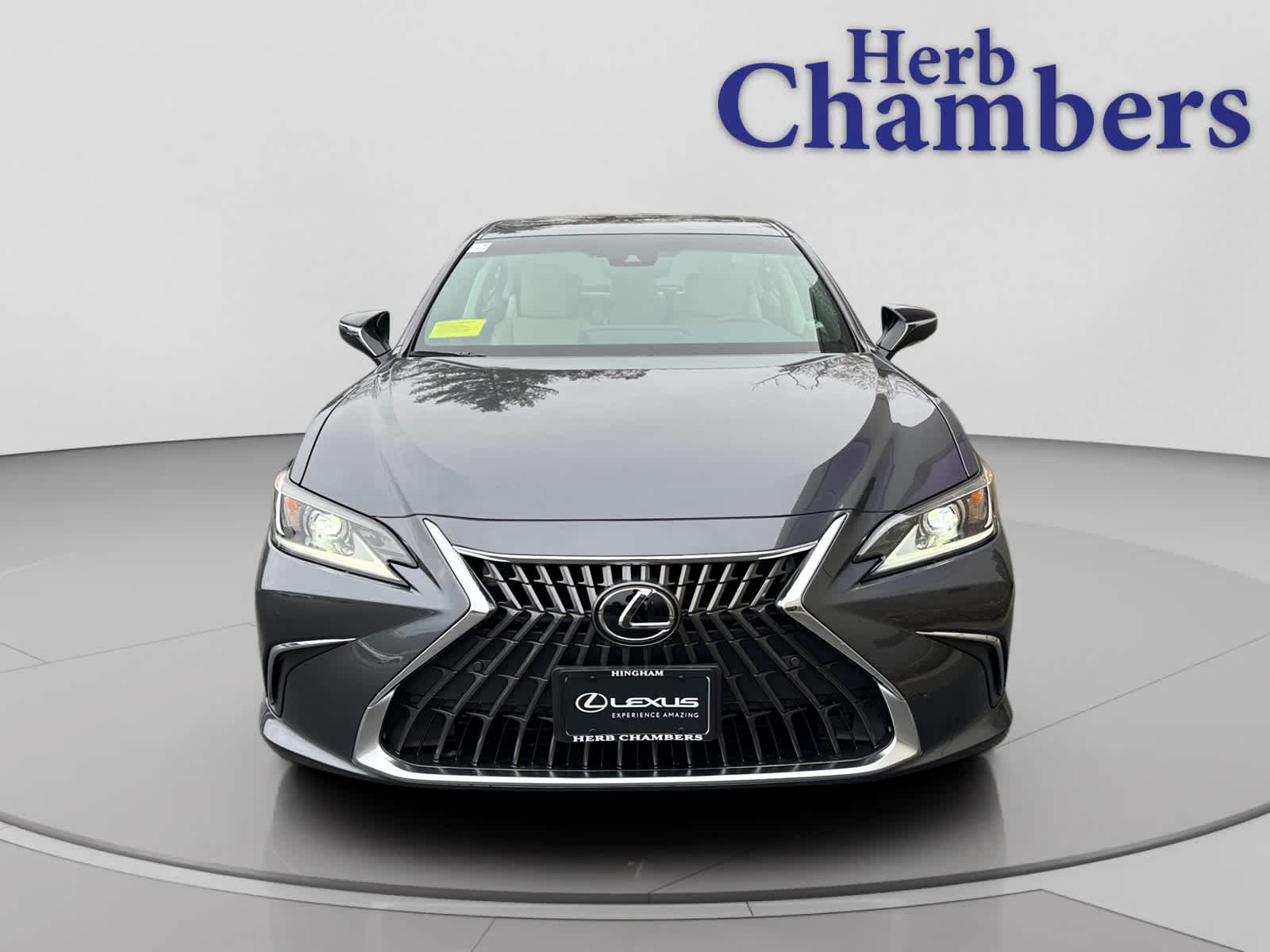 new 2025 Lexus ES 350 car