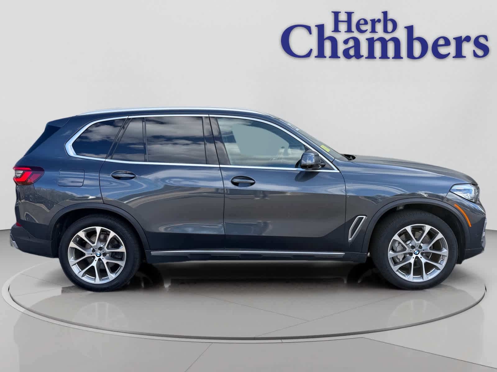 used 2022 BMW X5 xDrive40i car, priced at $26,998