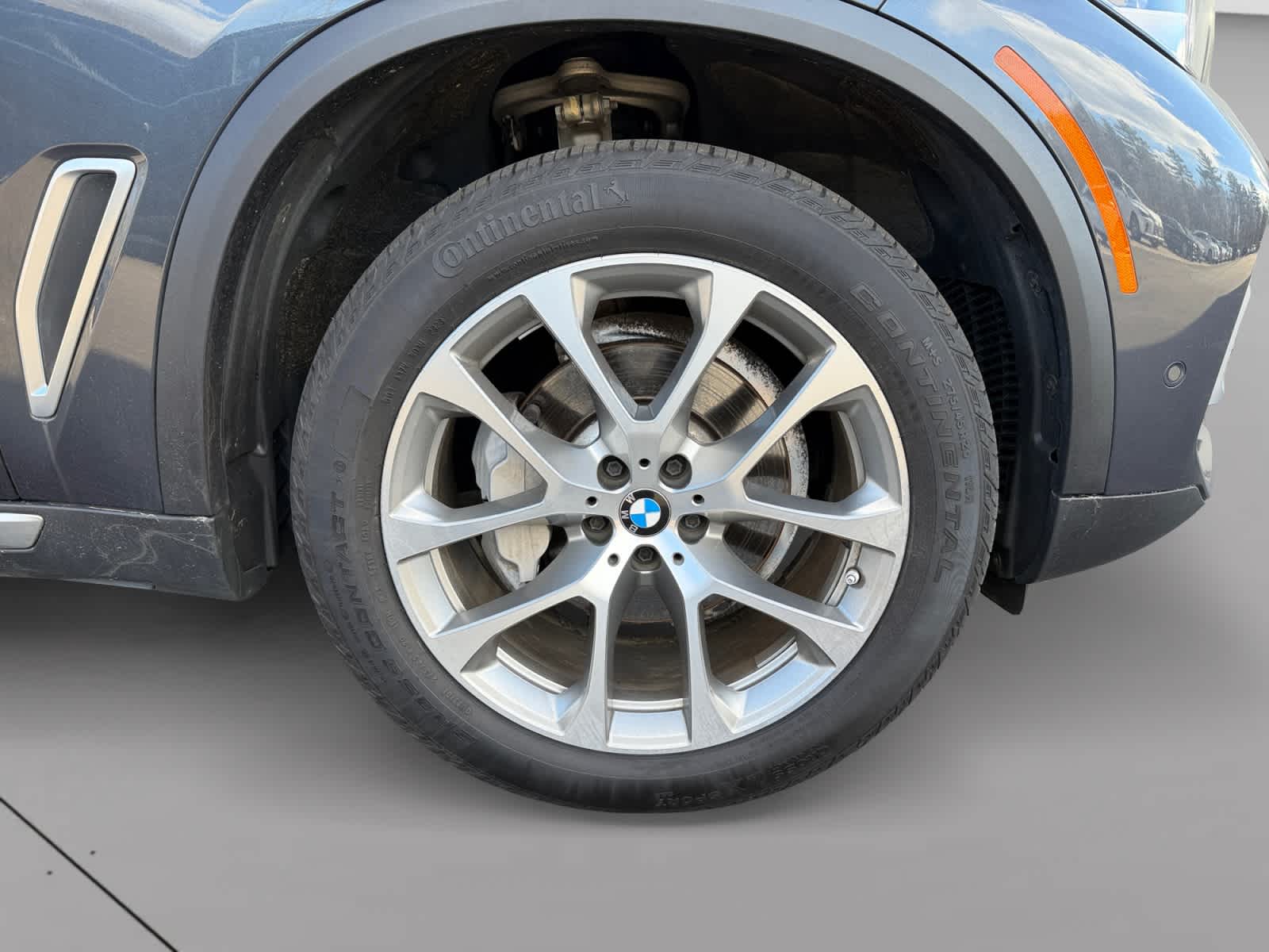used 2022 BMW X5 xDrive40i car, priced at $26,998