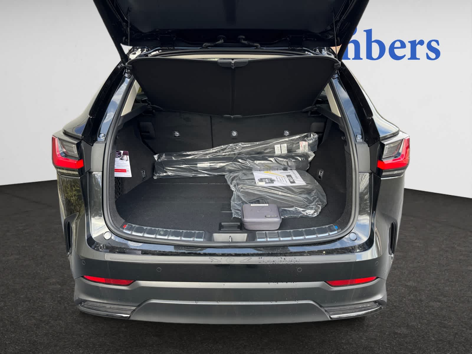 2026 Lexus NX 350 Premium photo 4