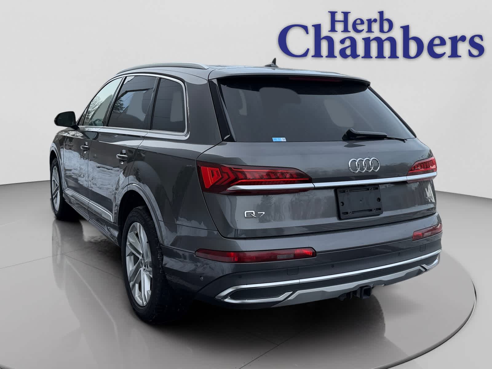 used 2020 Audi Q7 car, priced at $18,998