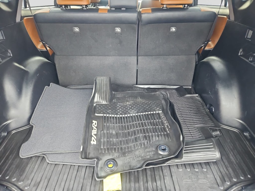 Used 2017 Toyota RAV4 SE SUV