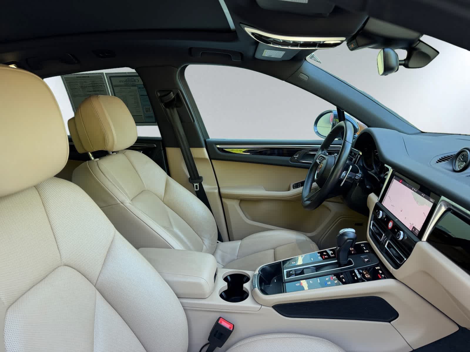 used 2022 Porsche Macan car, priced at $35,498