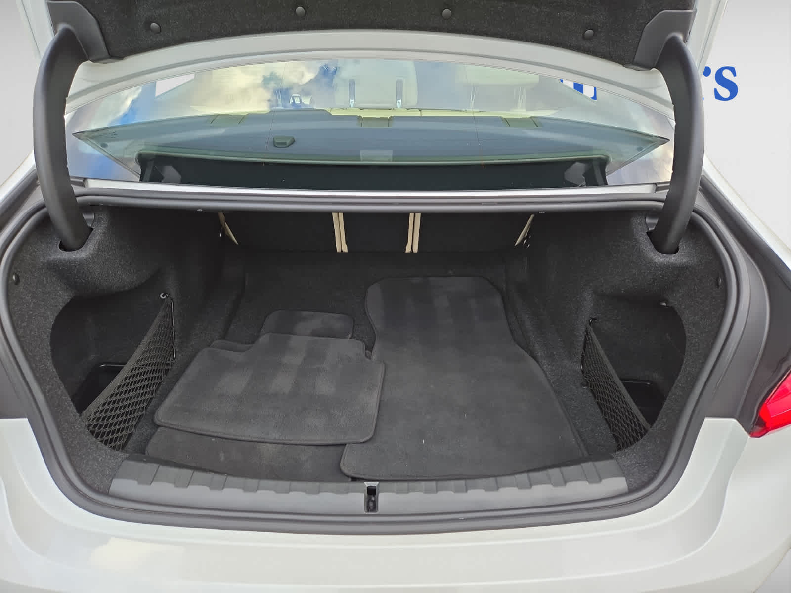 2021 Bmw 330i xDrive photo 4