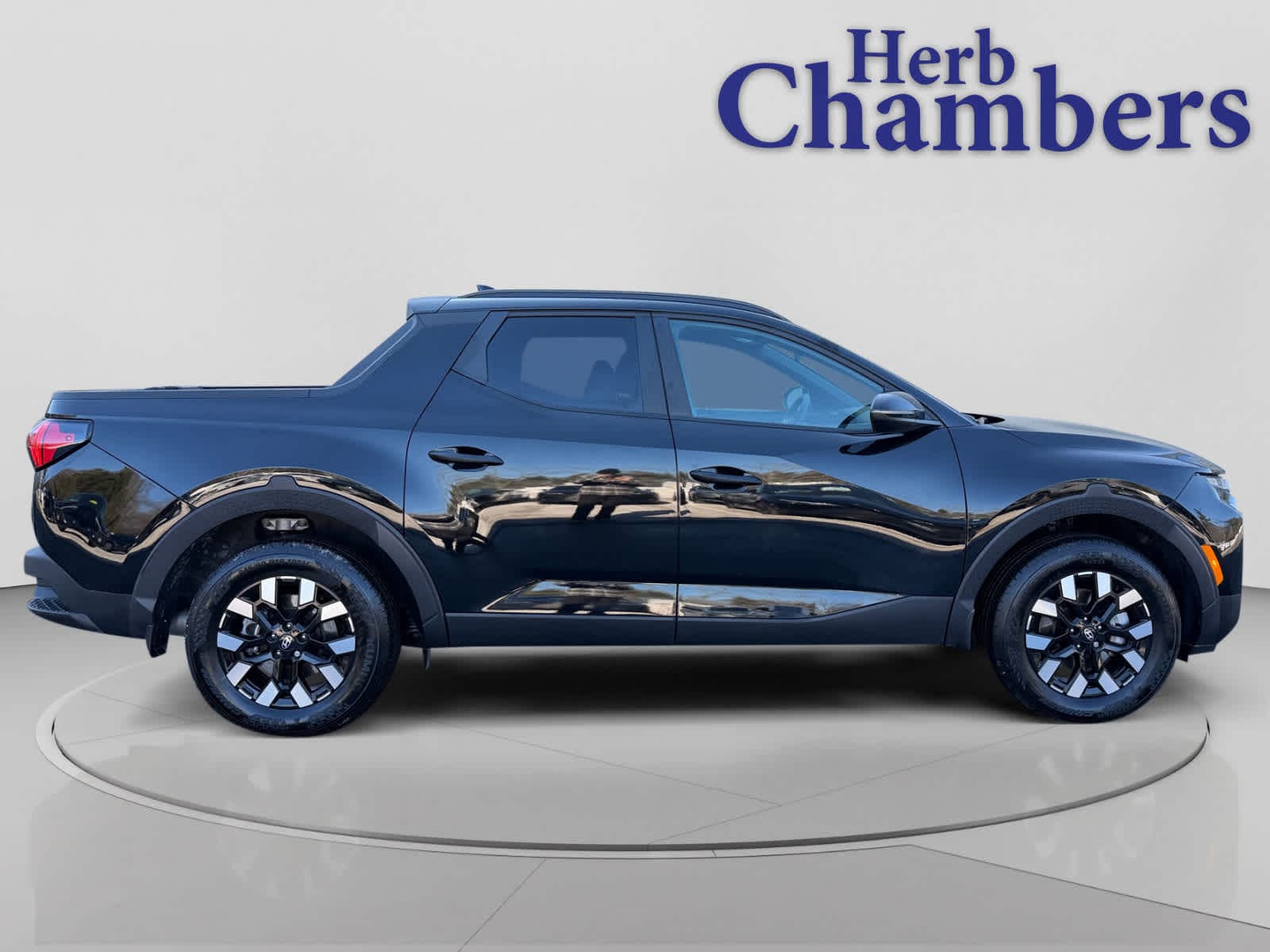 used 2025 Hyundai Santa Cruz car, priced at $29,698