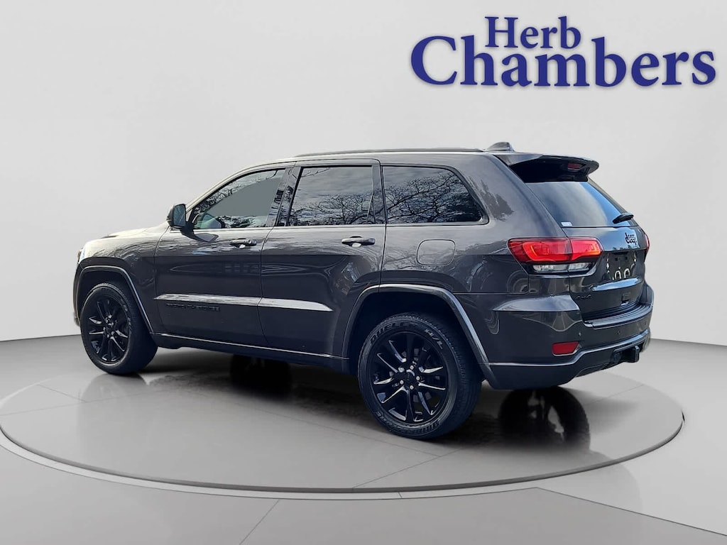 Used 2021 Jeep Grand Cherokee Laredo X SUV