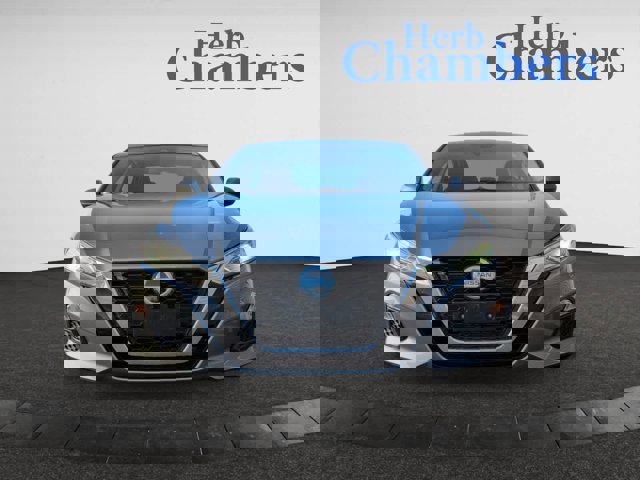 1N4BL4DV8NN323502
