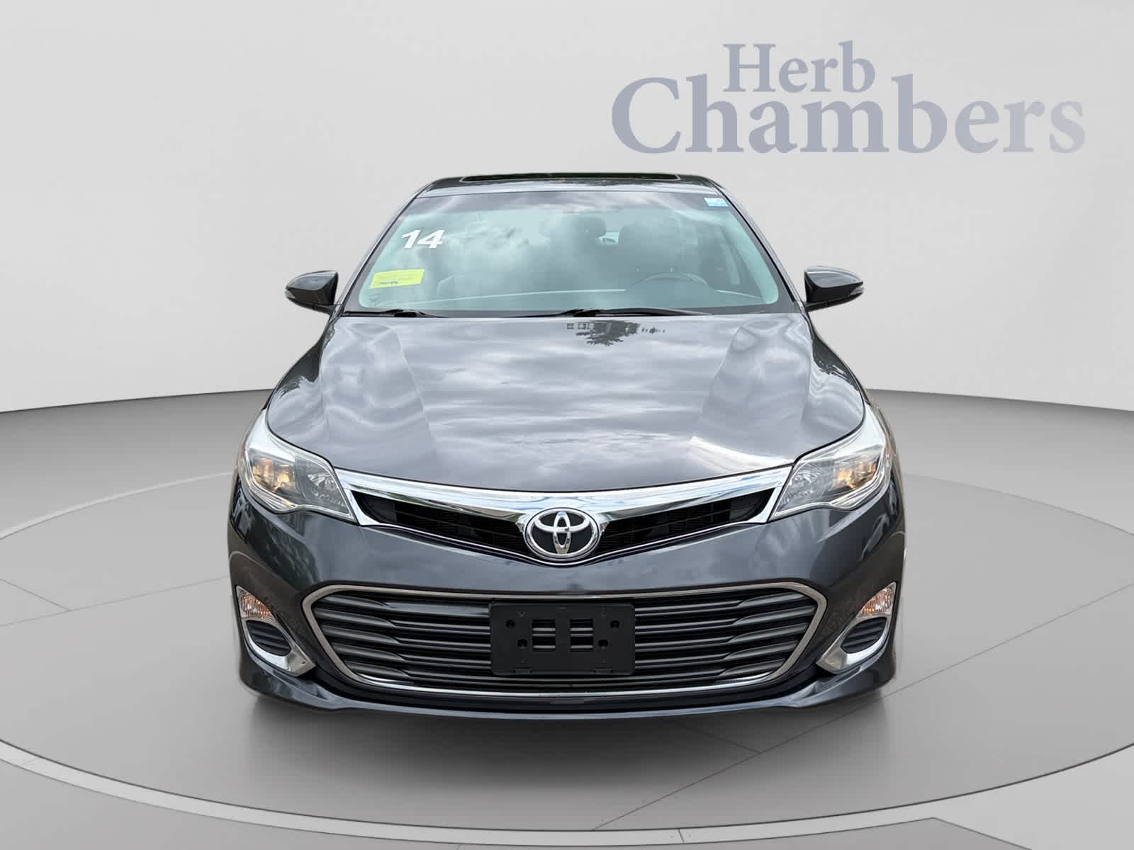 Used 2014 Toyota Avalon XLE Premium with VIN 4T1BK1EB5EU112789 for sale in Lynnfield, MA
