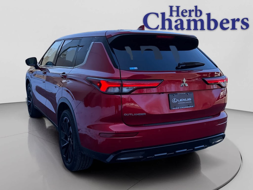 Used 2022 Mitsubishi Outlander Black Edition SUV