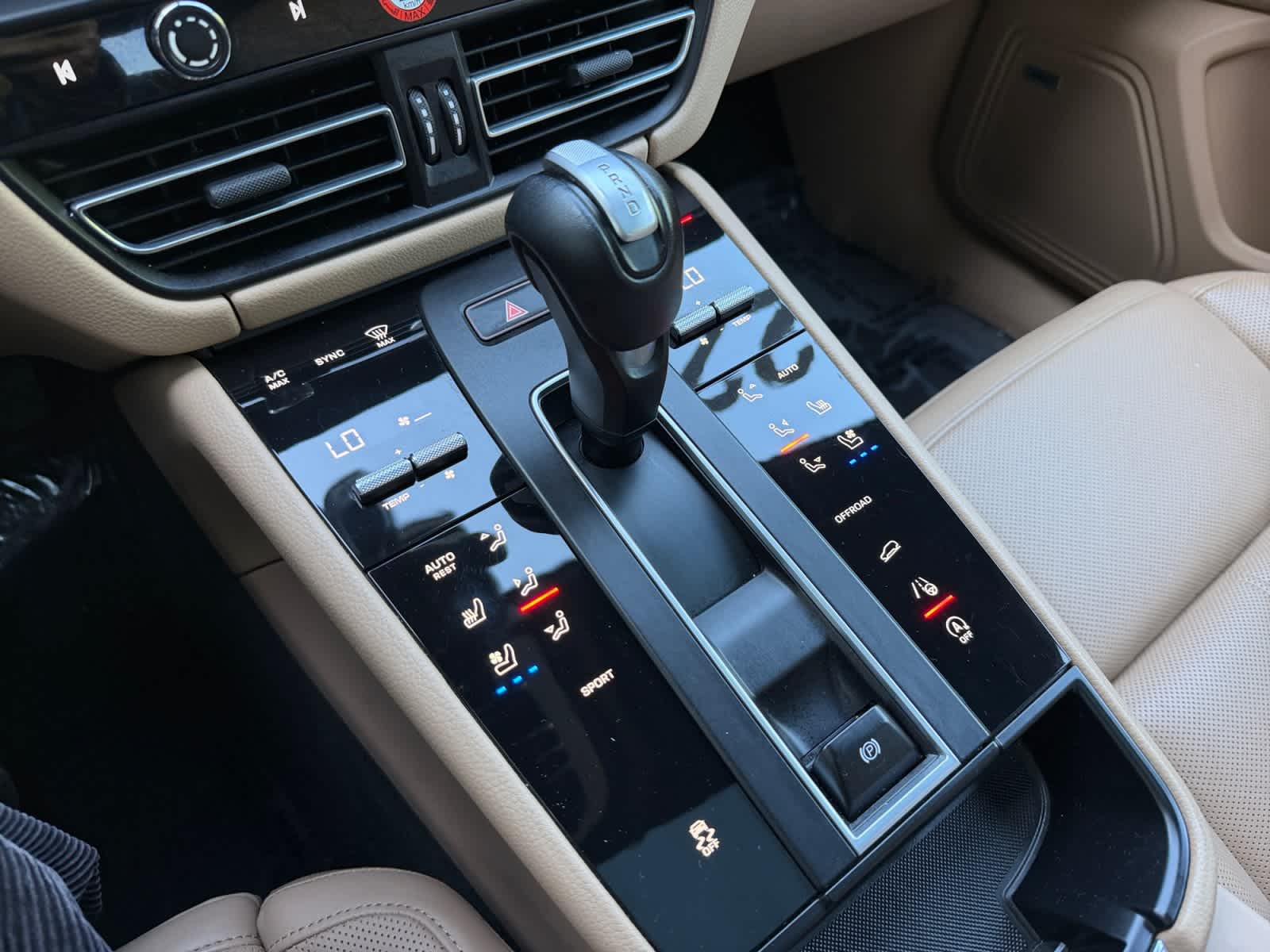 used 2022 Porsche Macan car, priced at $35,498