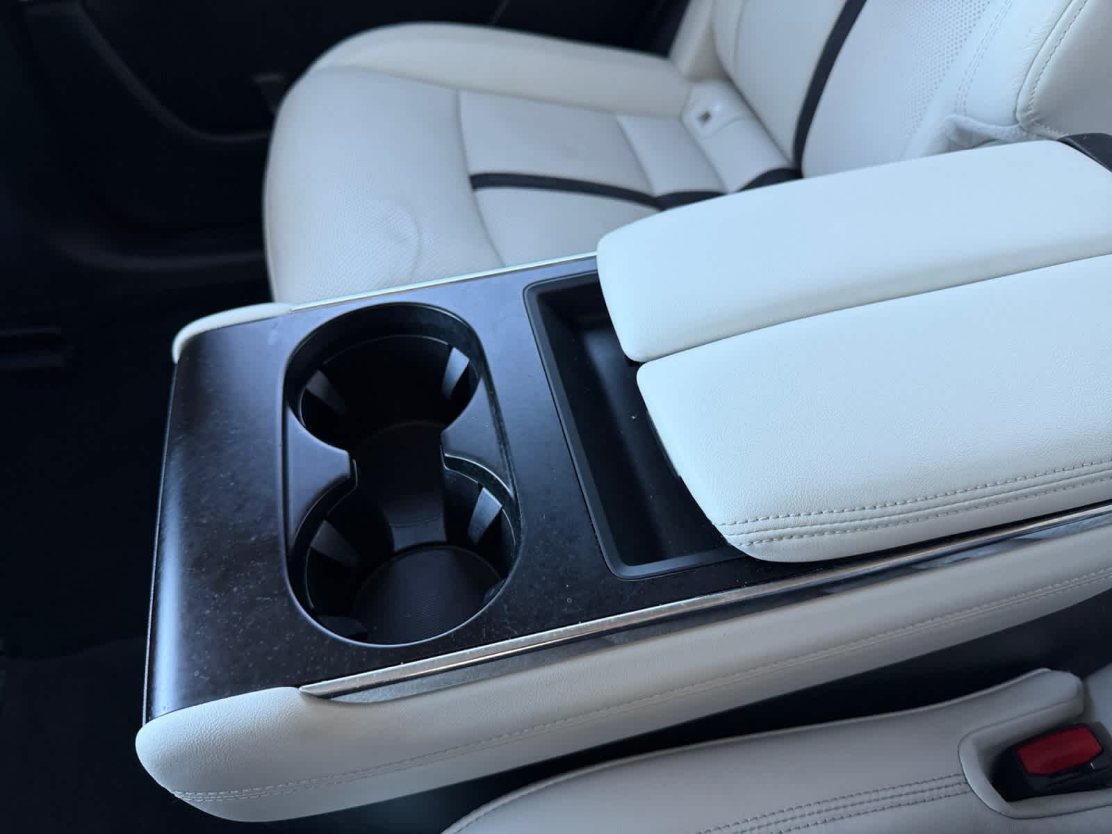 used 2024 Mazda CX-90 car, priced at $38,498