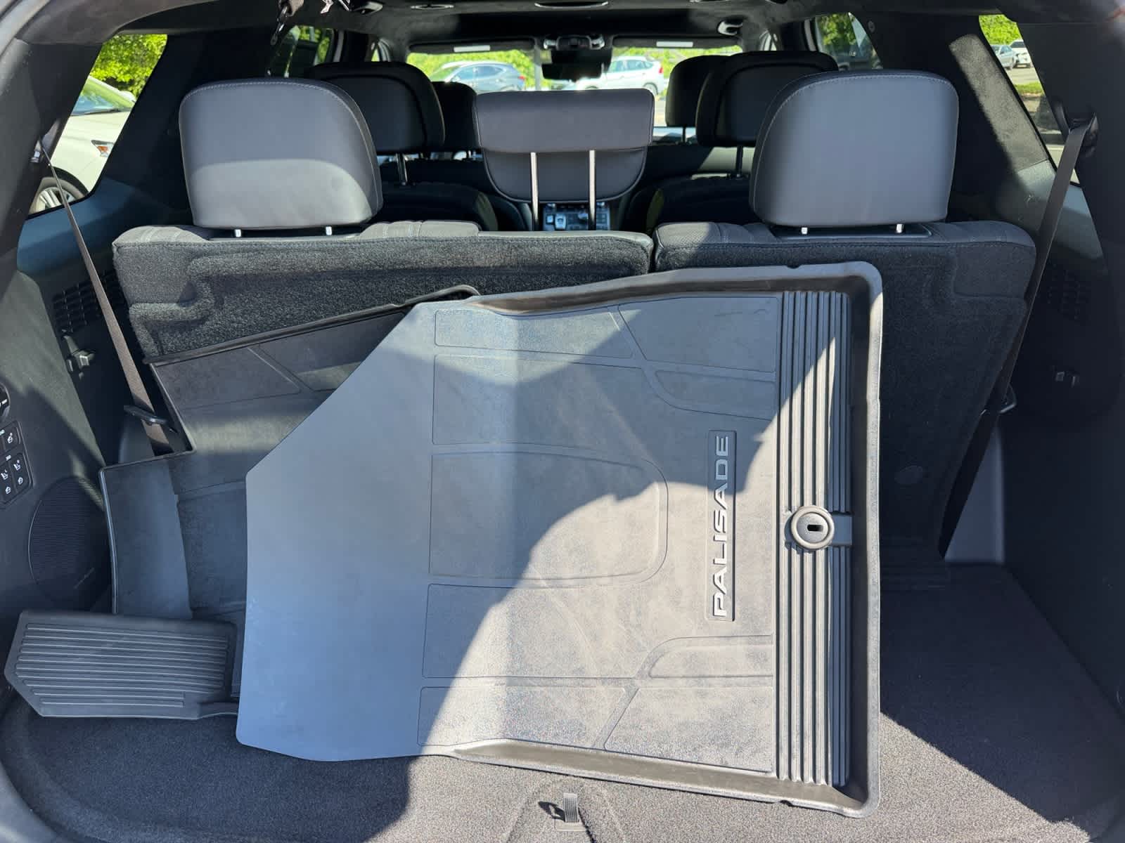 used 2025 Hyundai Palisade car, priced at $44,998