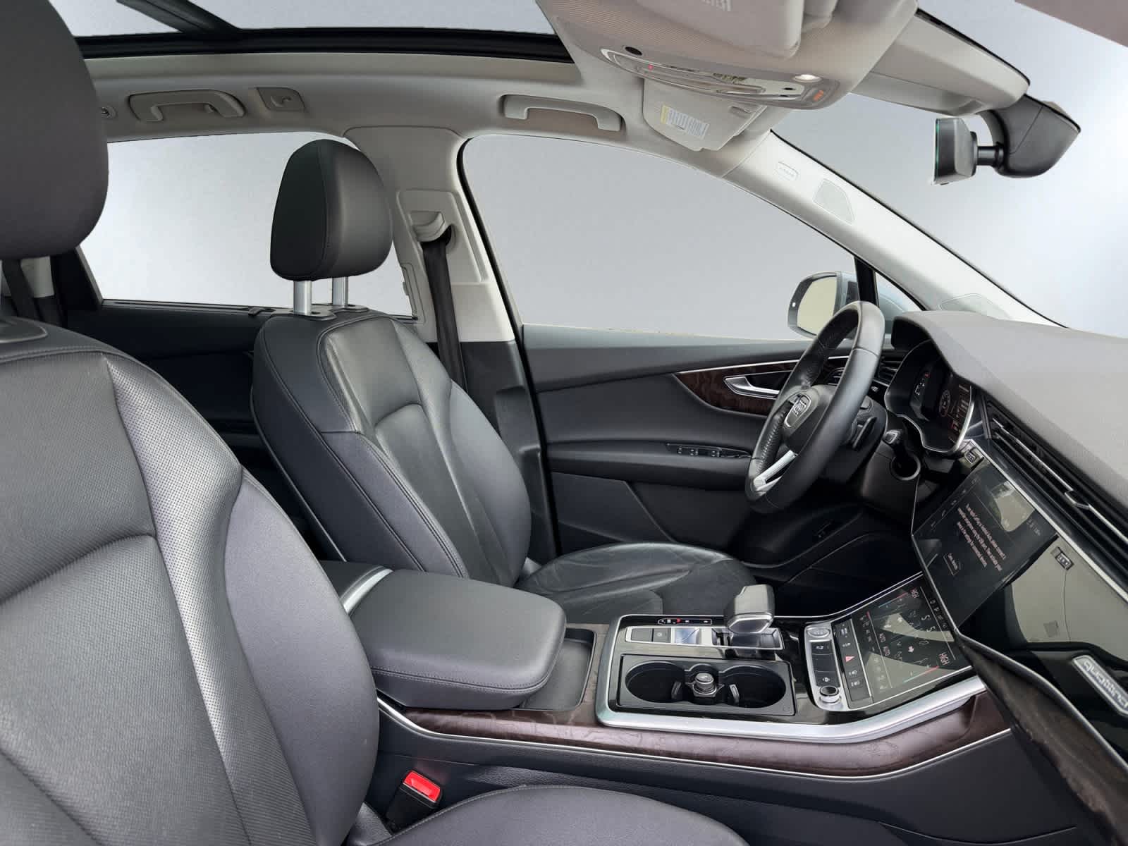 used 2020 Audi Q7 car, priced at $18,998