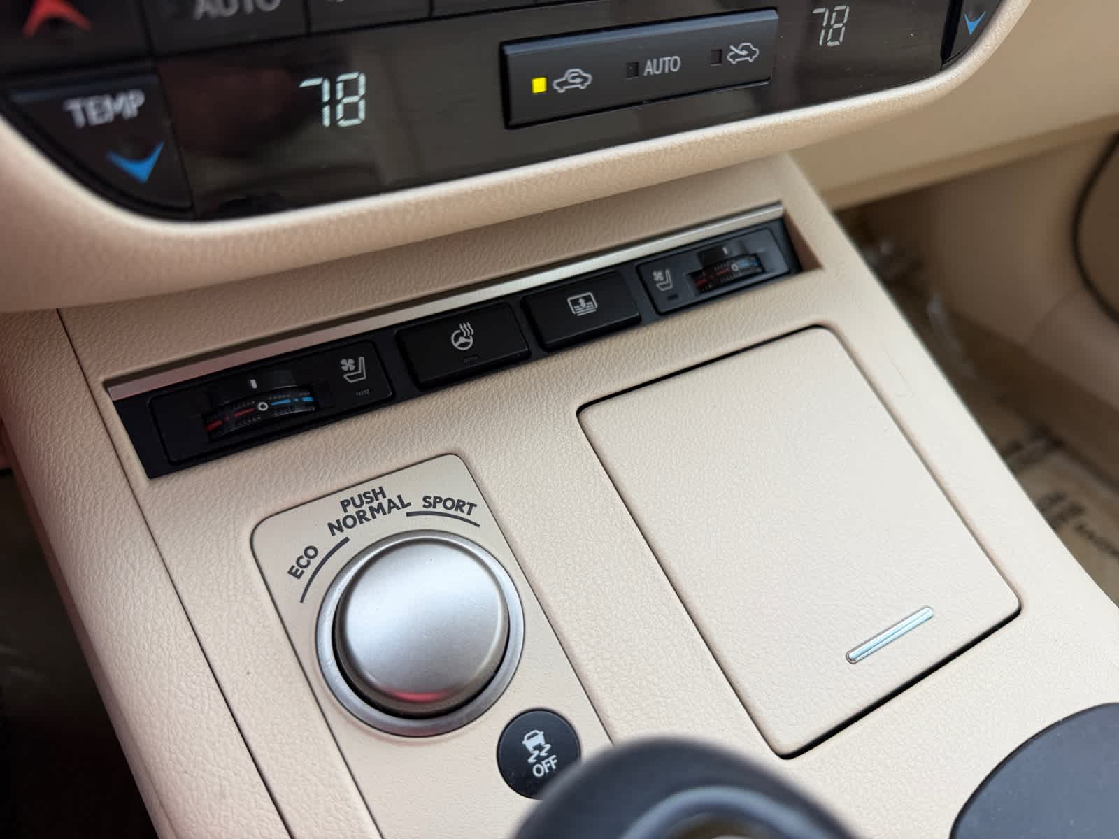 used 2014 Lexus ES 350 car, priced at $20,998