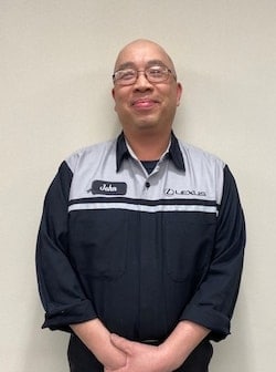 Staff member JOHN YEE from ID_fa459a