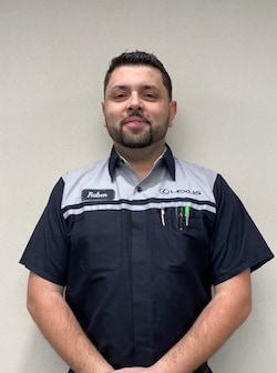Staff member RUBEN OLIVEIRA from ID_fa459a
