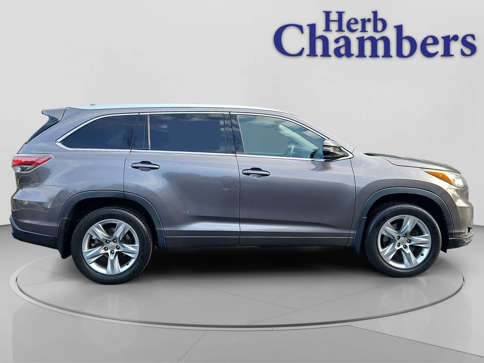 used 2015 Toyota Highlander car, priced at $16,598