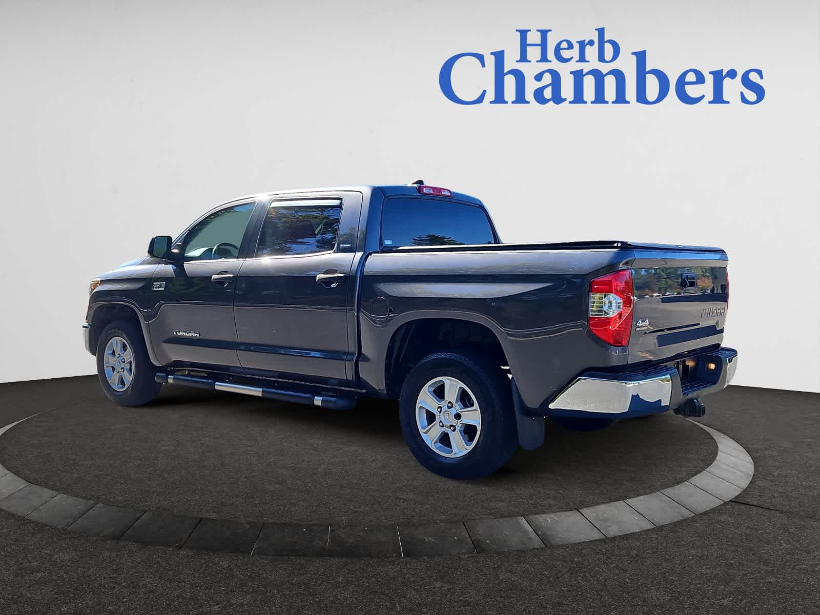 2020 Toyota Tundra SR5 CrewMax photo 3