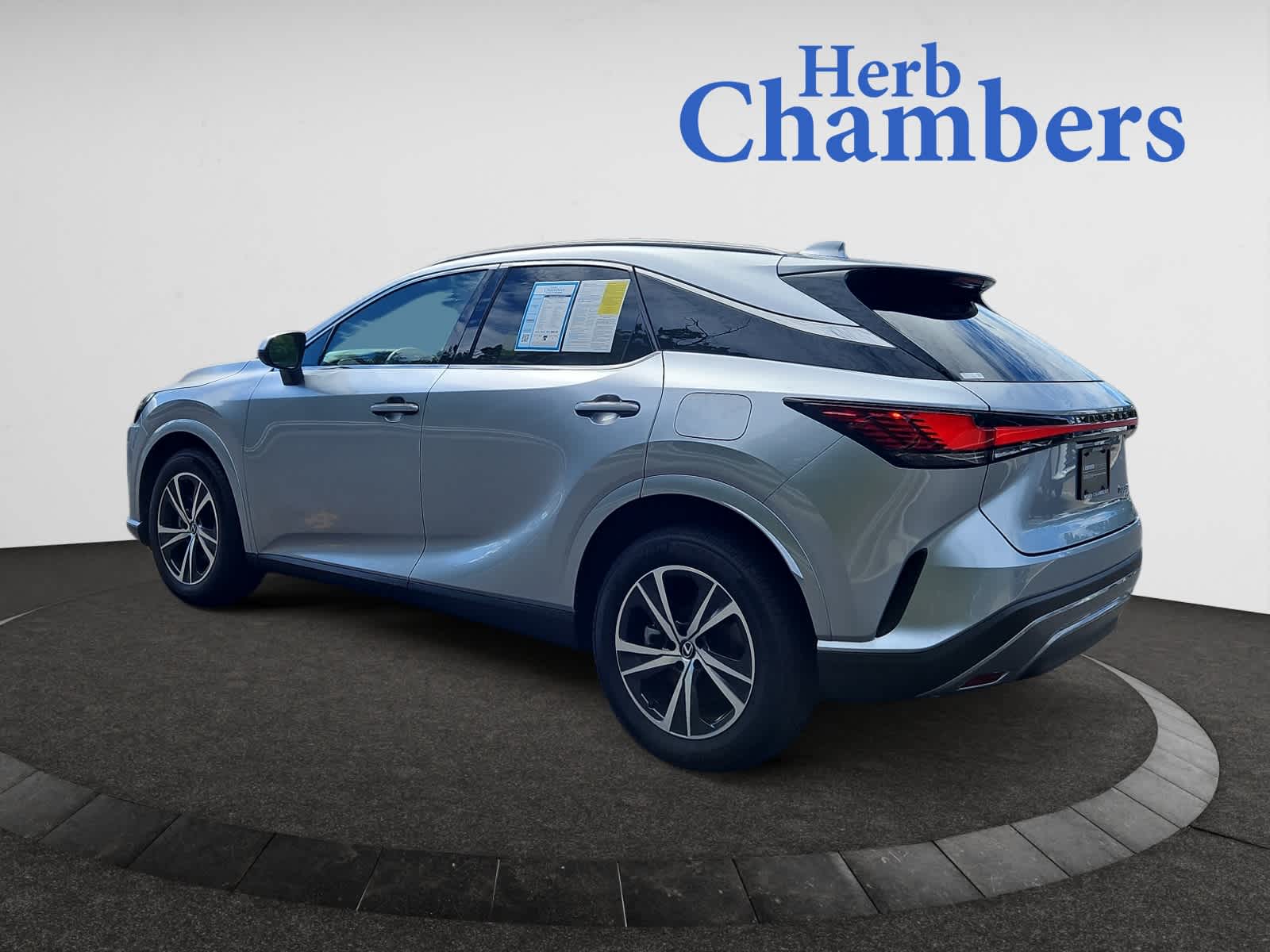 2024 Lexus RX Premium photo 3