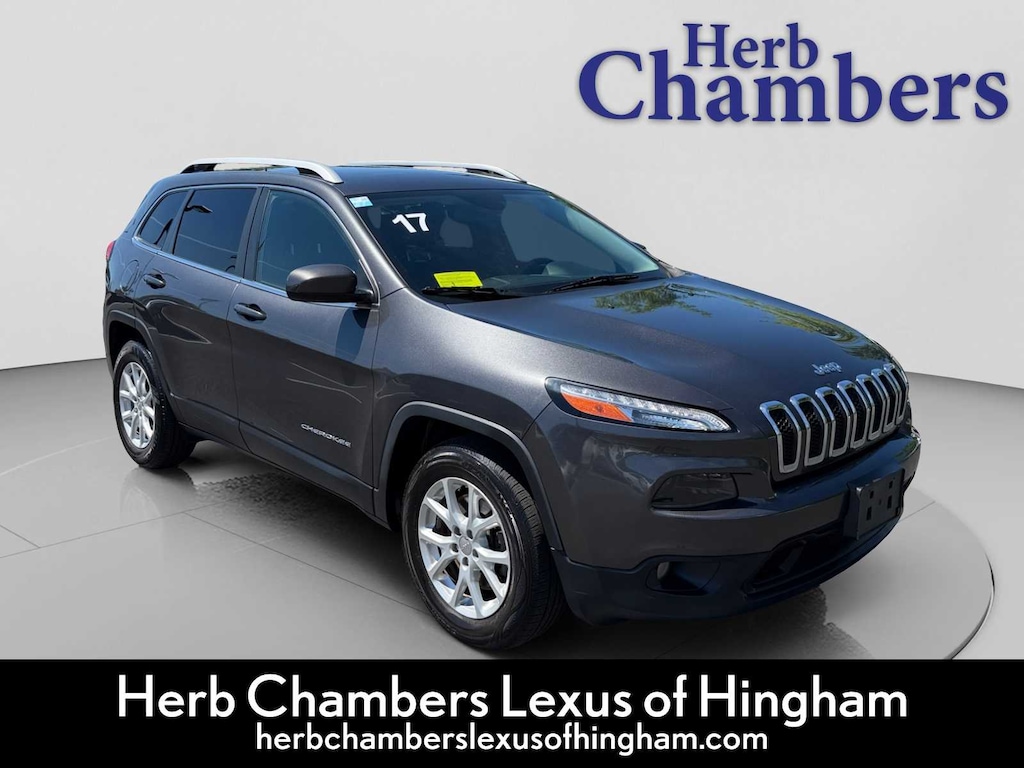 Used 2017 Jeep Cherokee Latitude SUV