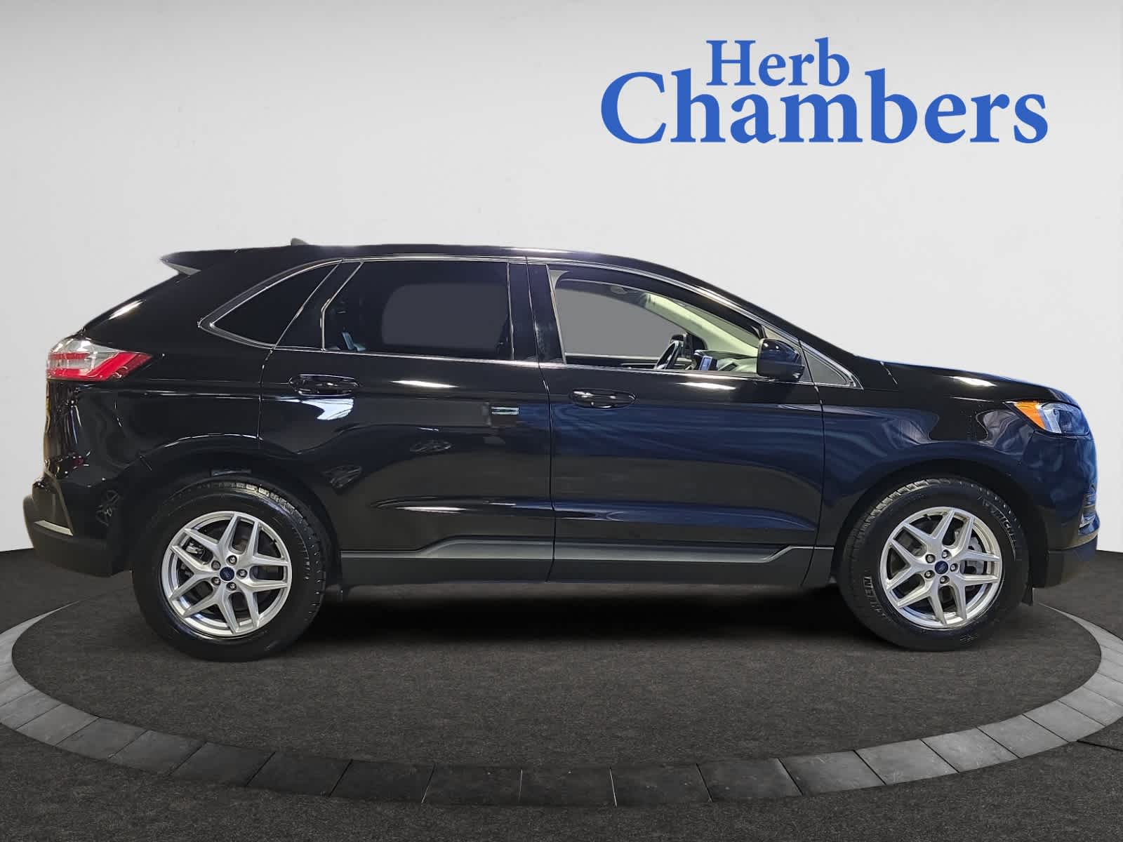 used 2022 Ford Edge car, priced at $24,998