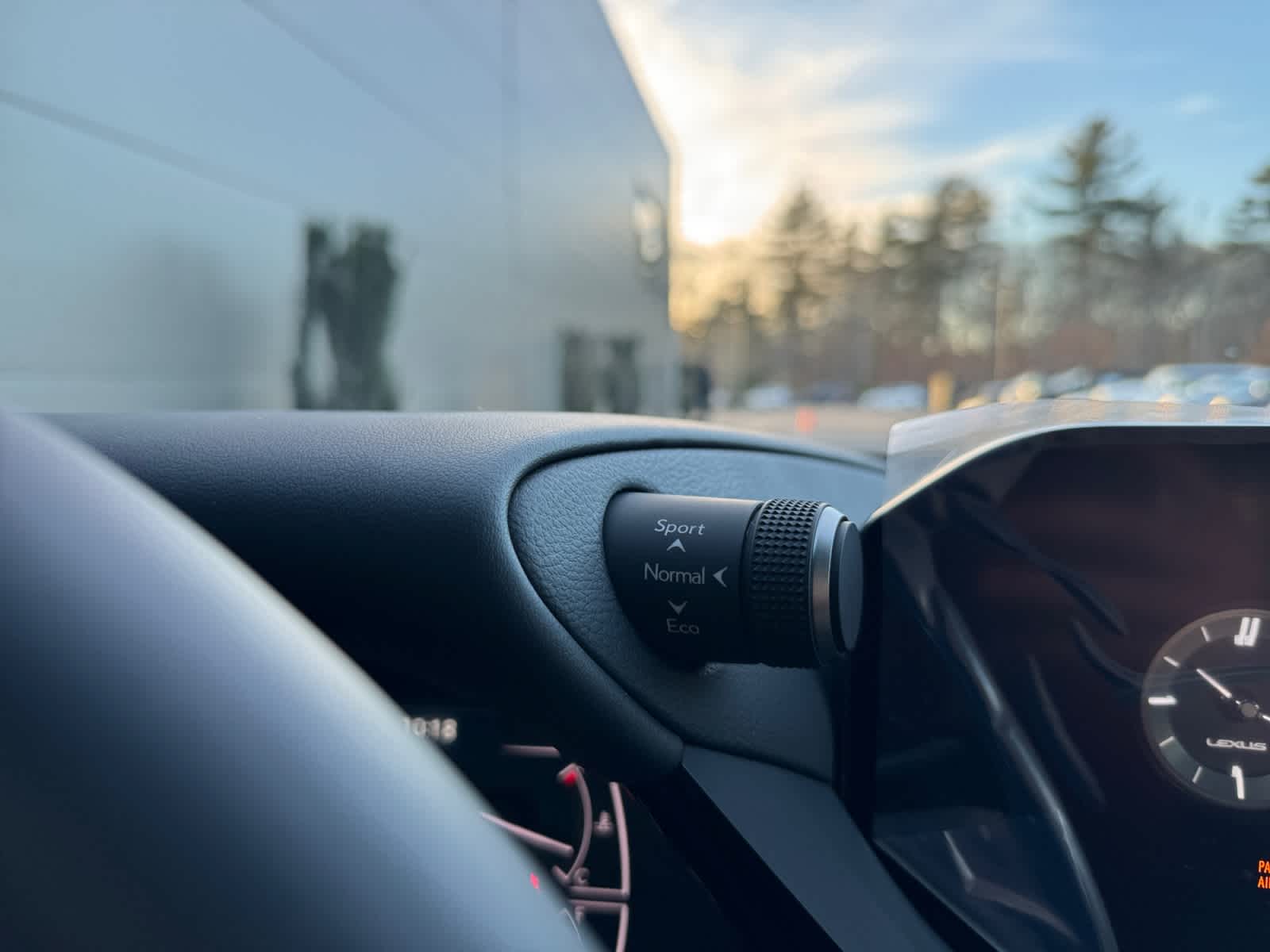 new 2025 Lexus ES car