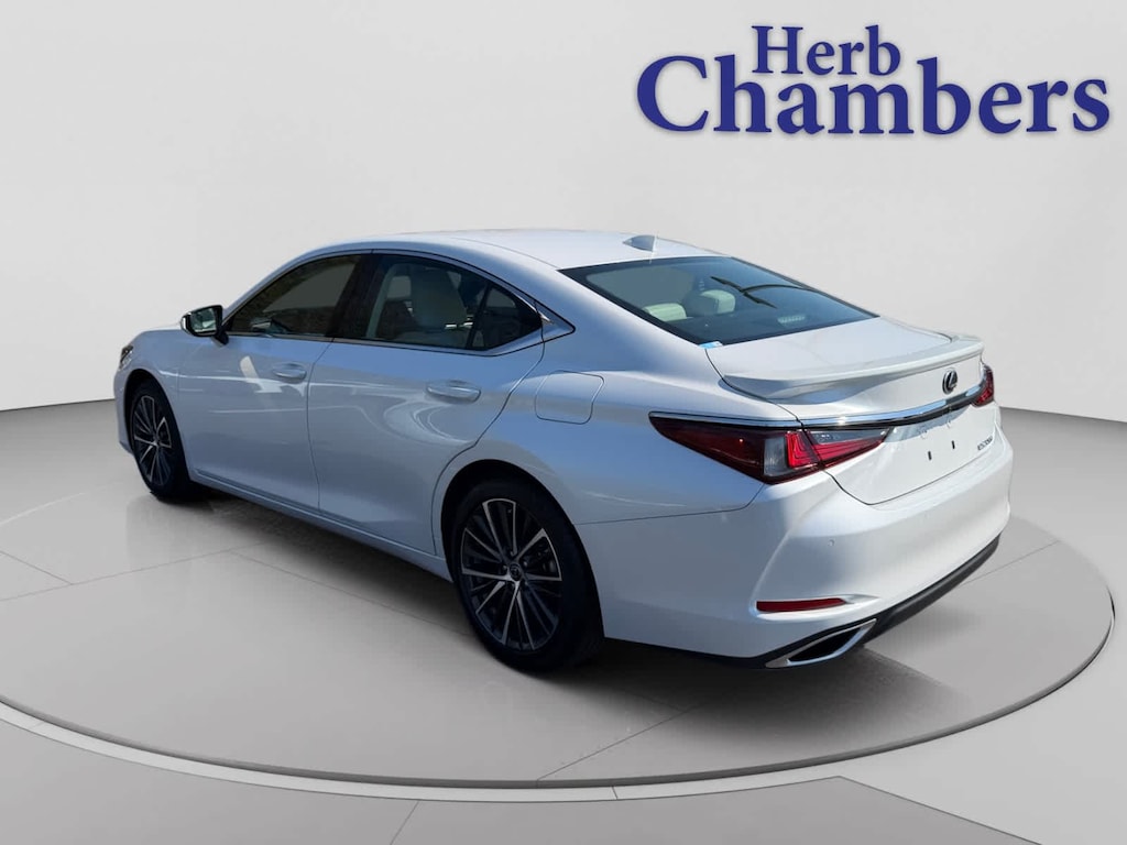 Certified 2025 Lexus ES 350 Sedan