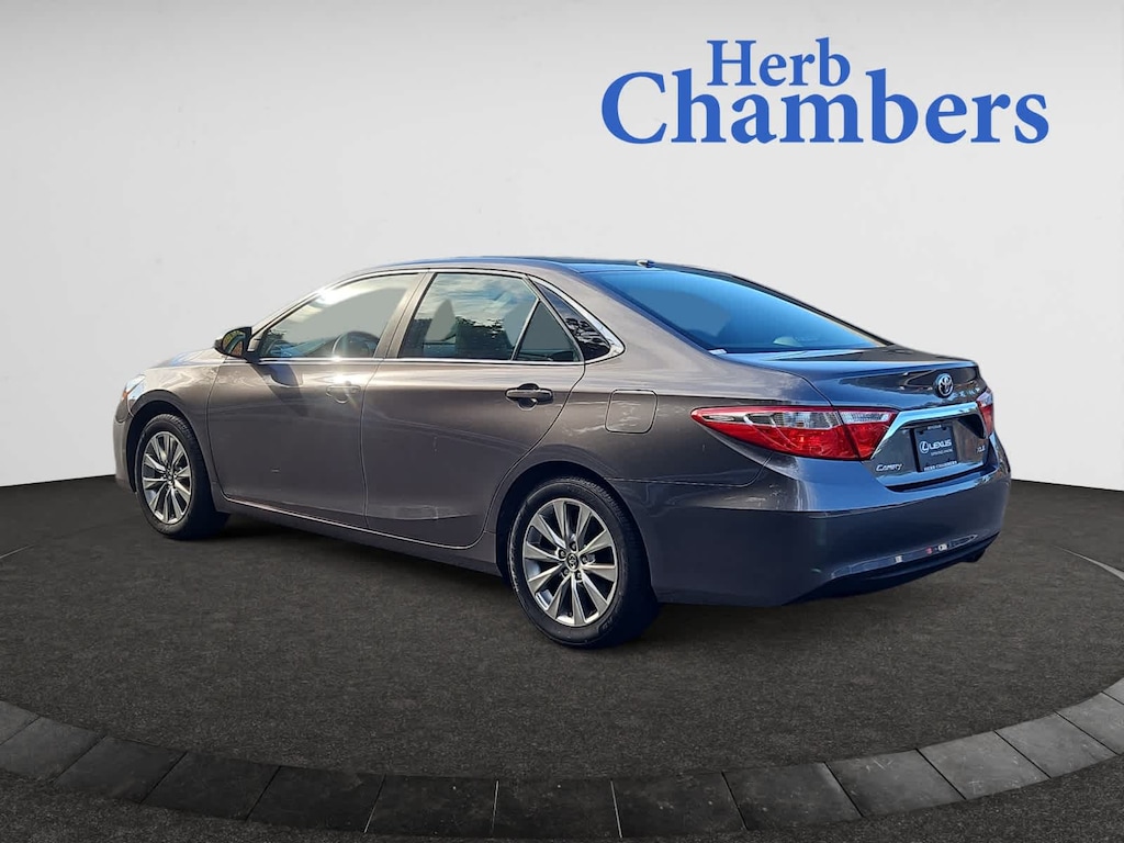 Used 2017 Toyota Camry XLE Sedan