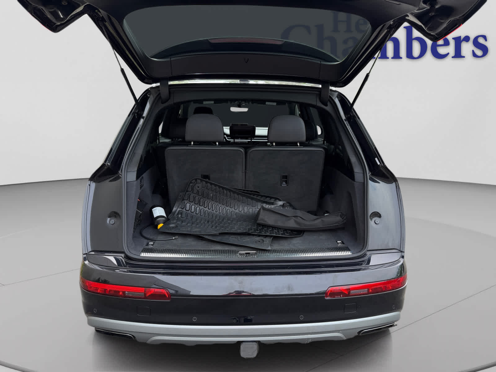 used 2019 Audi Q7 car, priced at $17,998