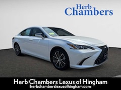 New 2025 LEXUS ES 300h SEDAN near Boston, MA