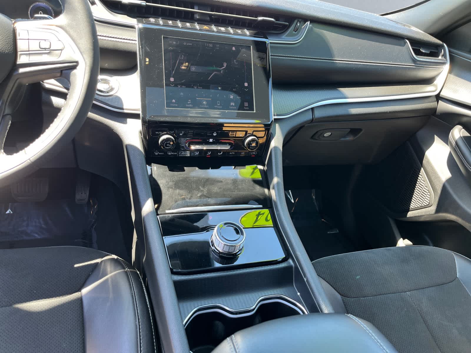 2024 Jeep Grand Cherokee Altitude - Photo 17