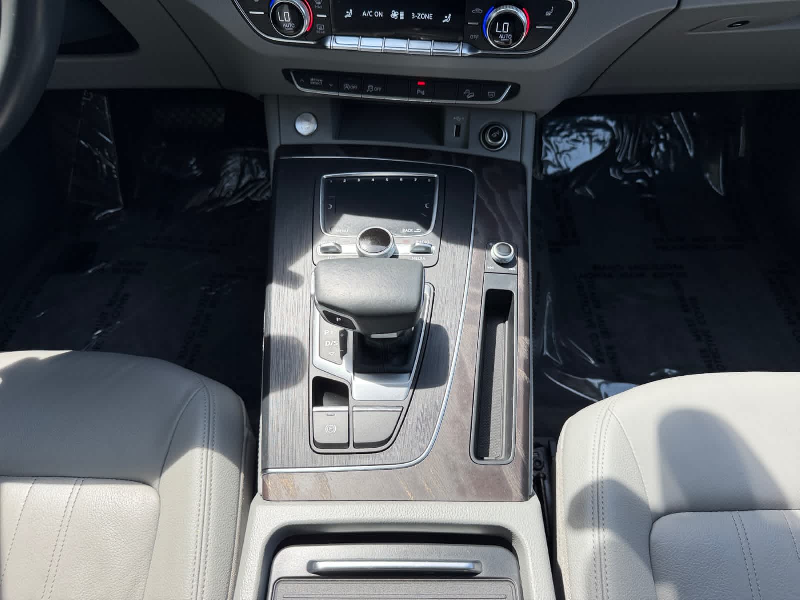 used 2020 Audi Q5 car, priced at $19,498