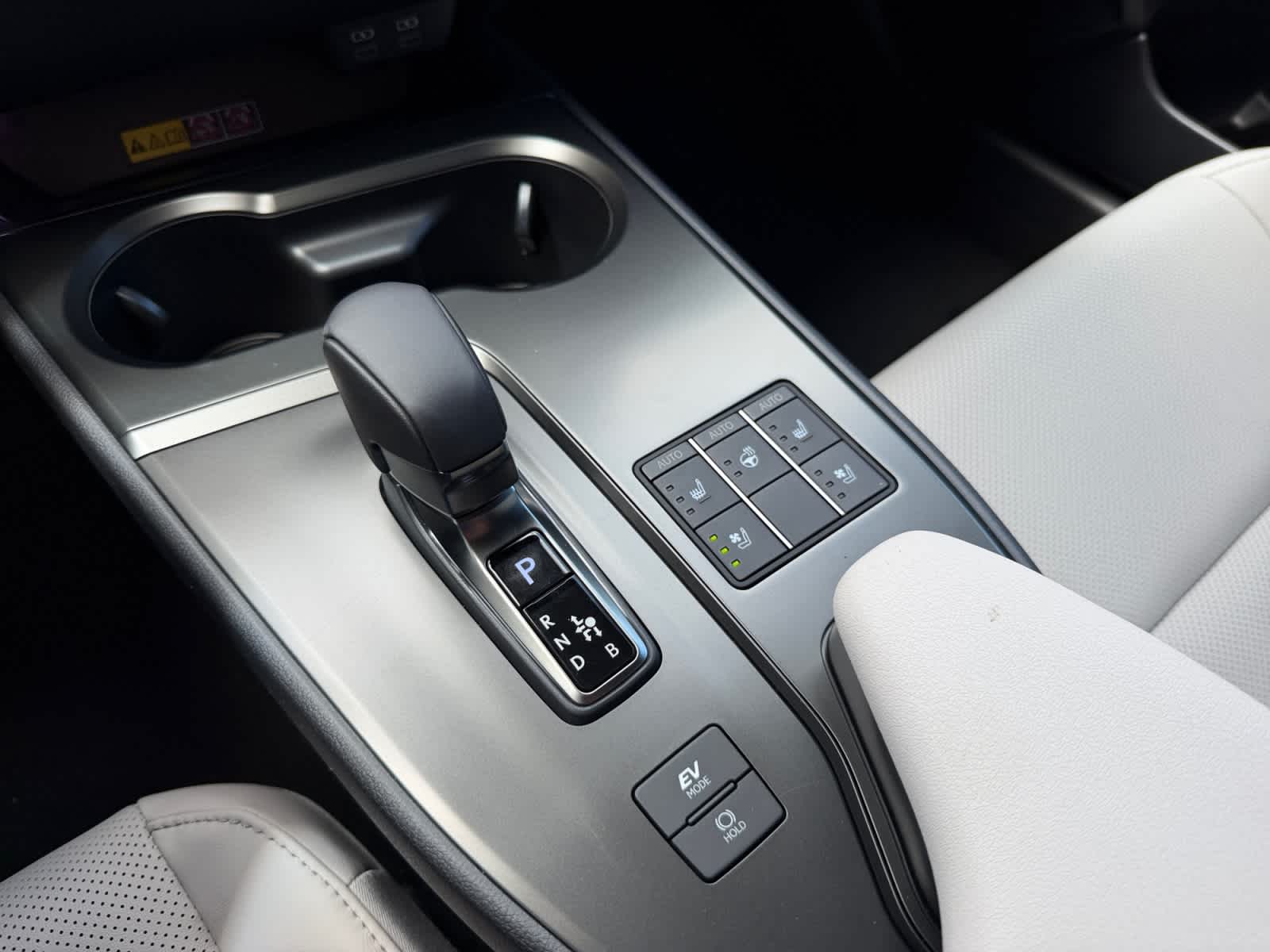 new 2026 Lexus UX 300h car