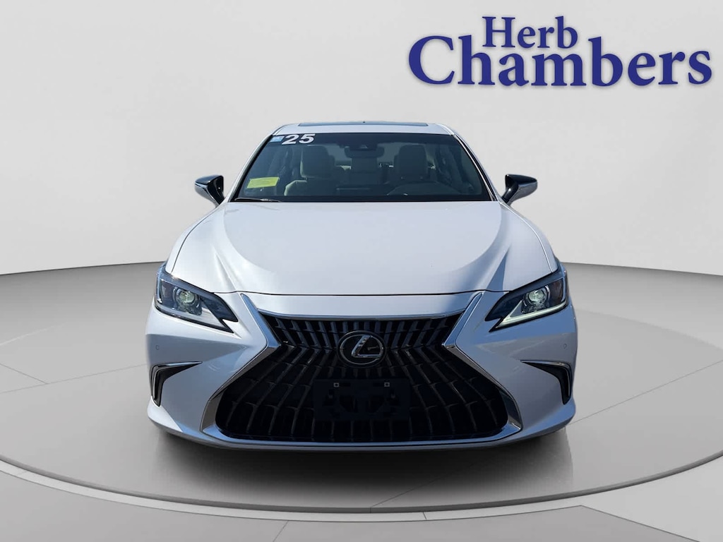 Certified 2025 Lexus ES 350 Sedan