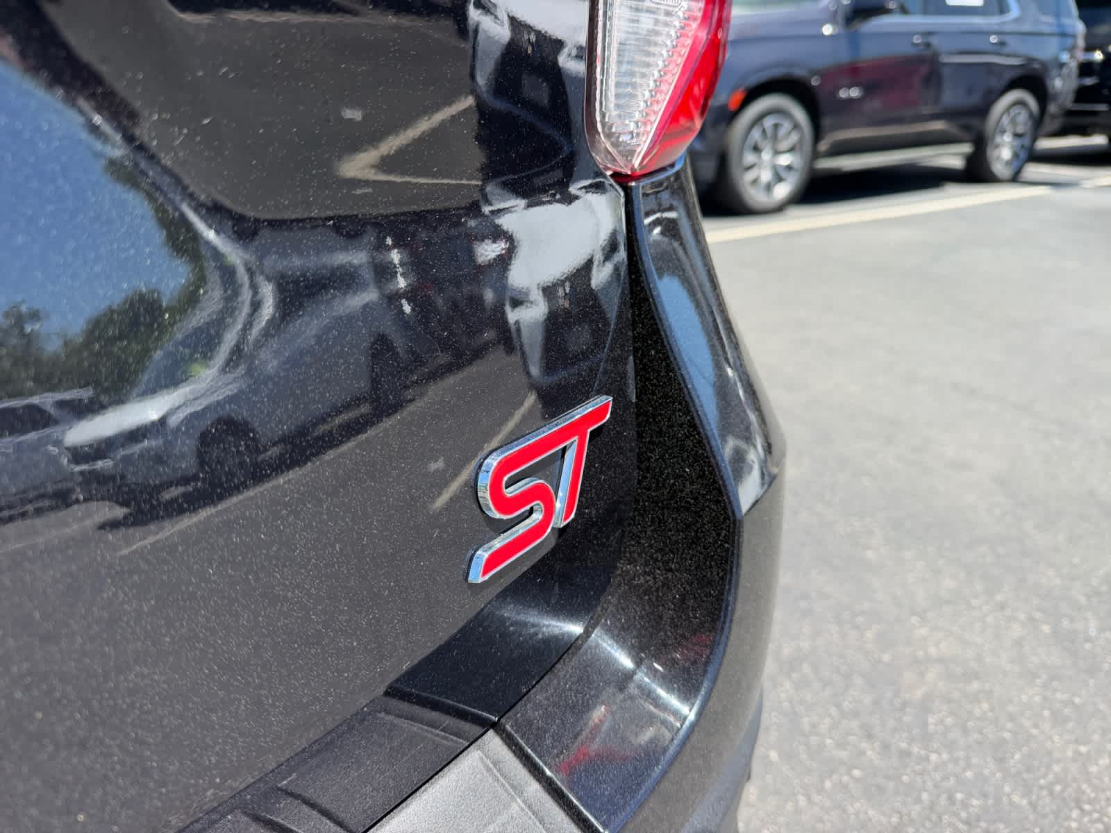 used 2020 Ford Explorer car, priced at $25,998