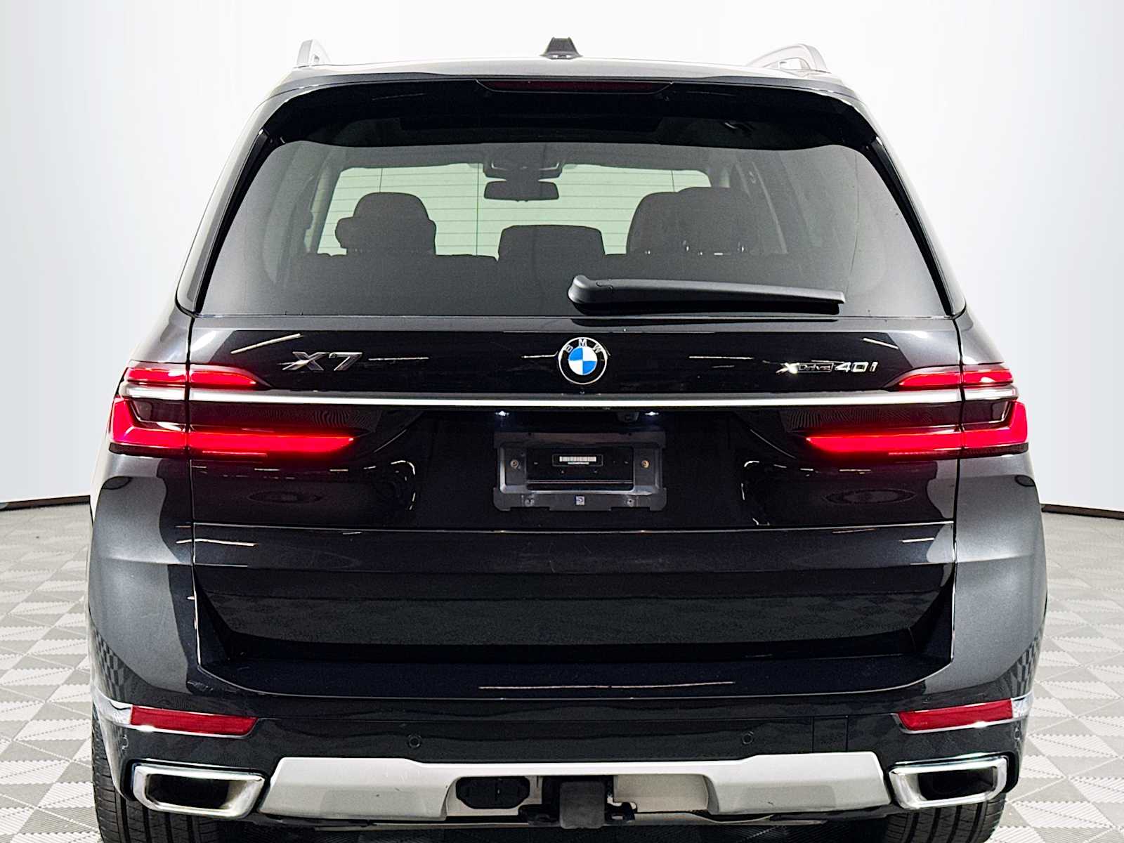 used 2023 BMW X7 car, priced at $54,998