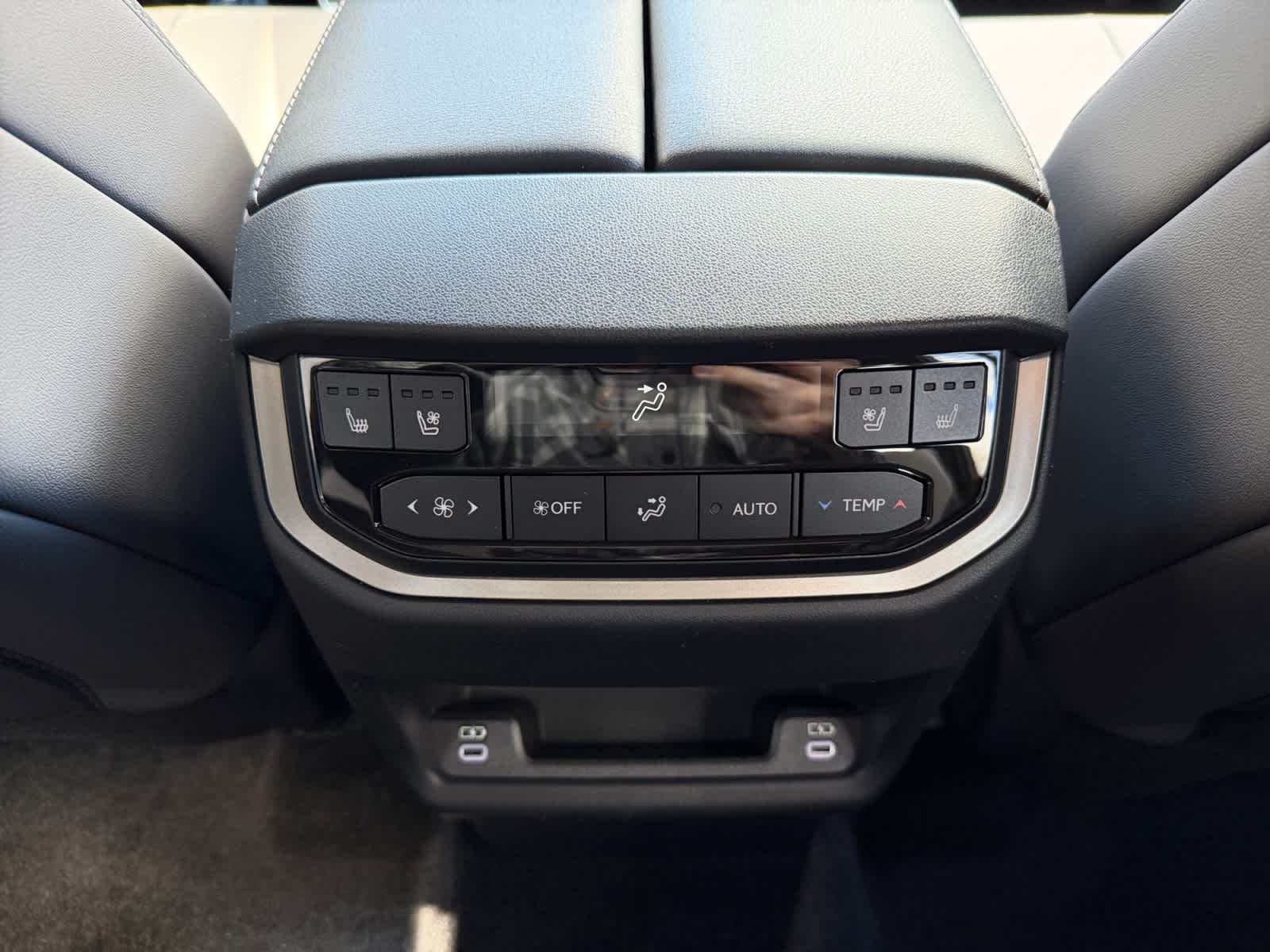 new 2026 Lexus TX 500h car