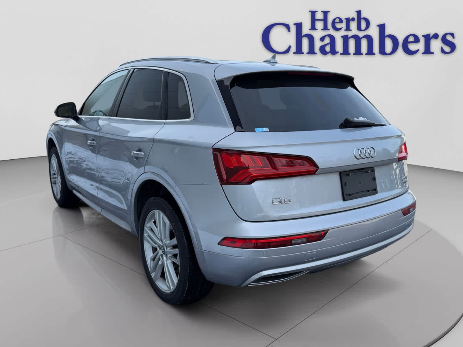 used 2018 Audi Q5 car, priced at $12,998