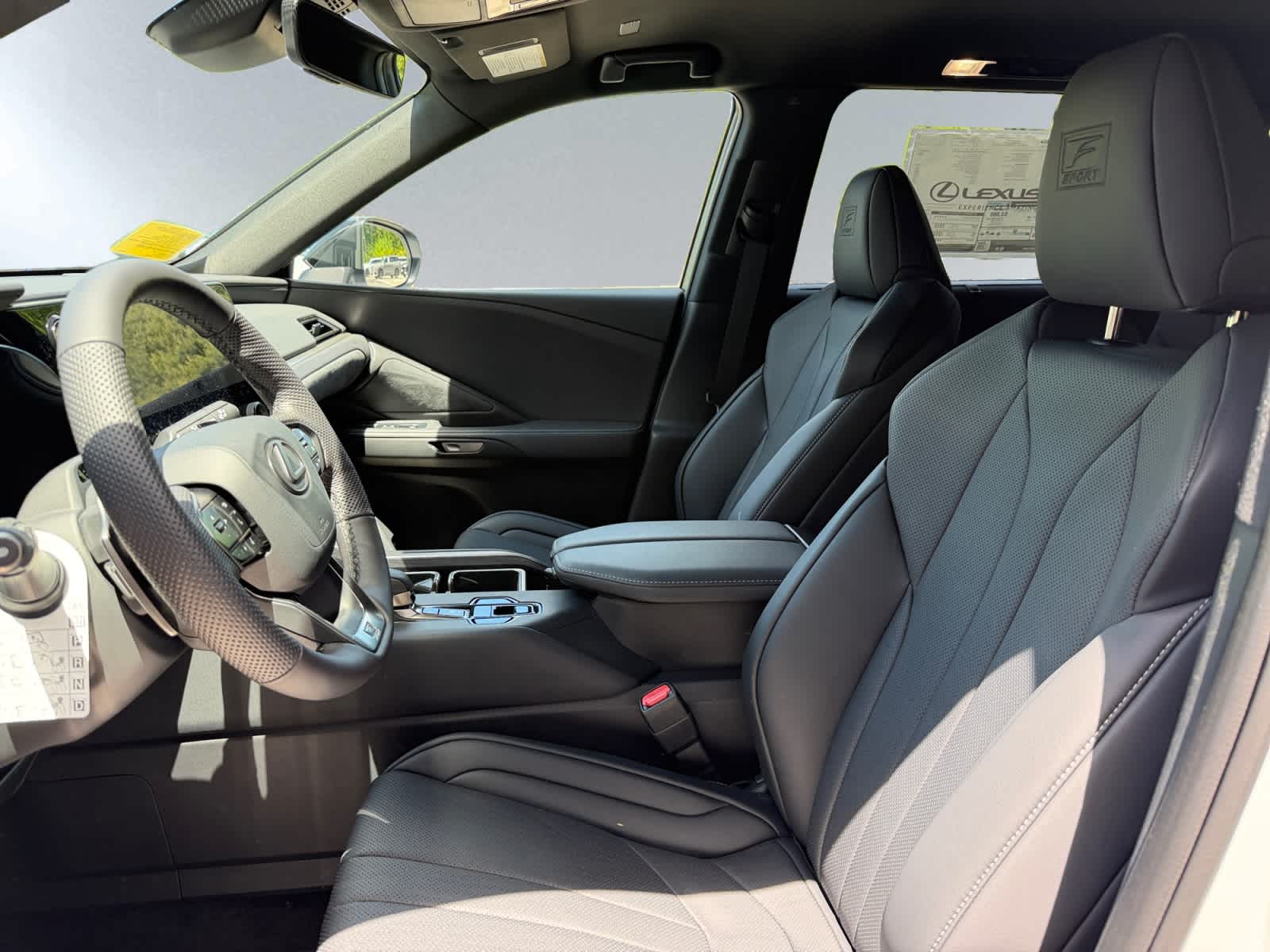 2026 Lexus TX 500h F-Sport Premium - Photo 6