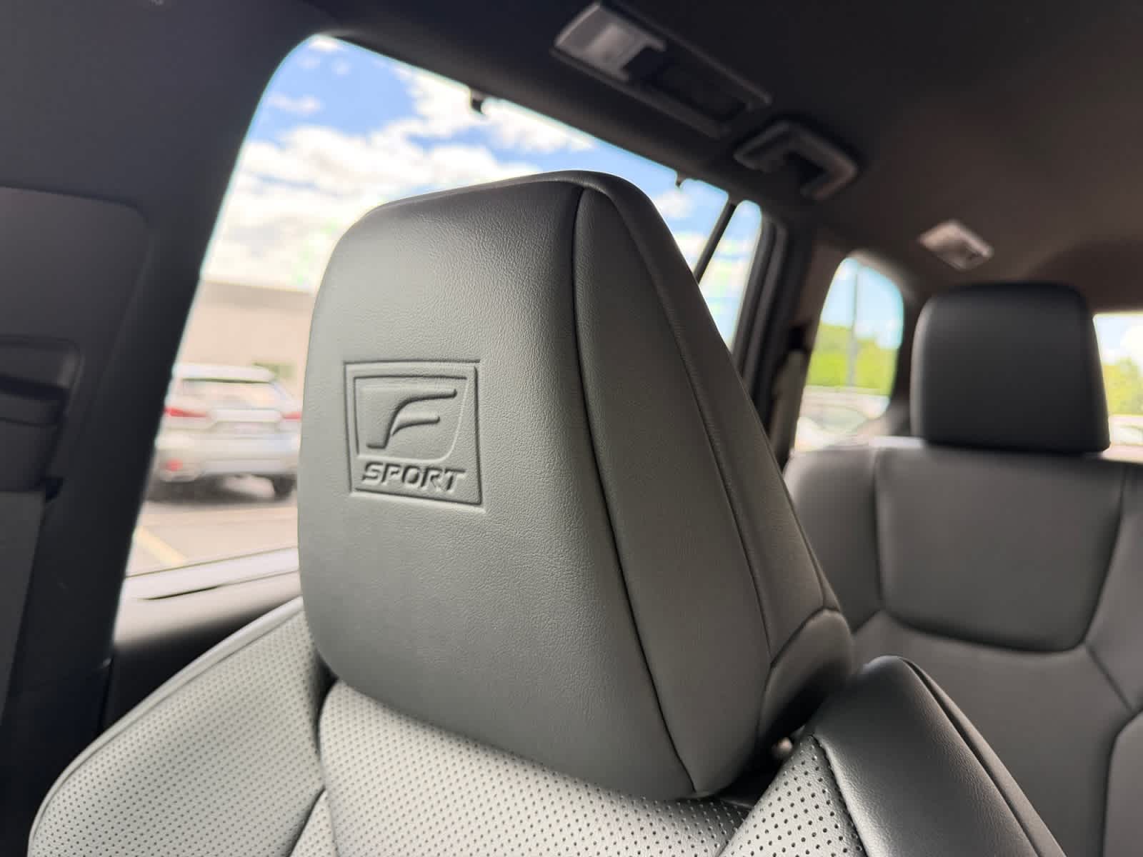new 2026 Lexus TX 500h car
