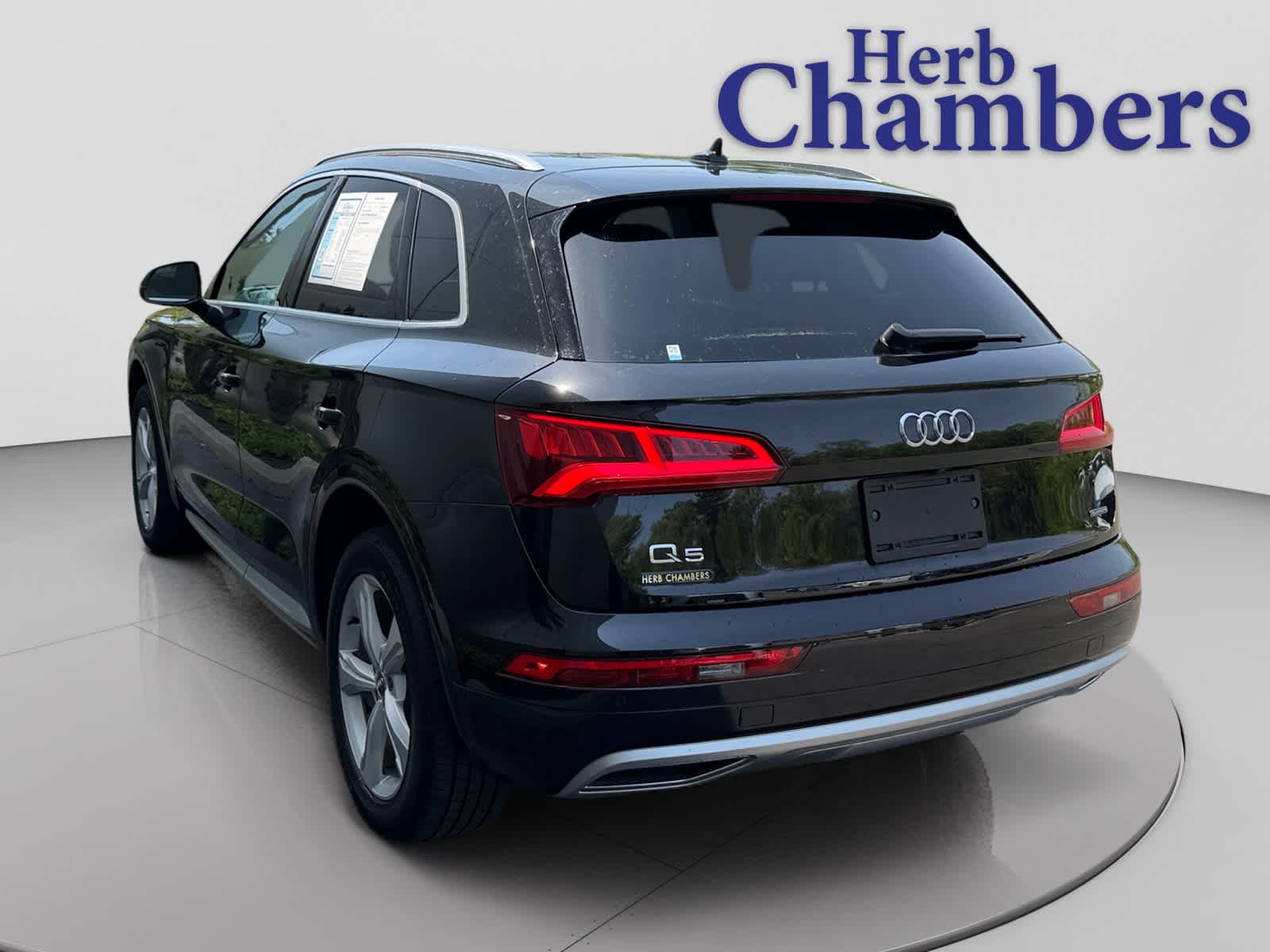 used 2020 Audi Q5 car, priced at $19,498