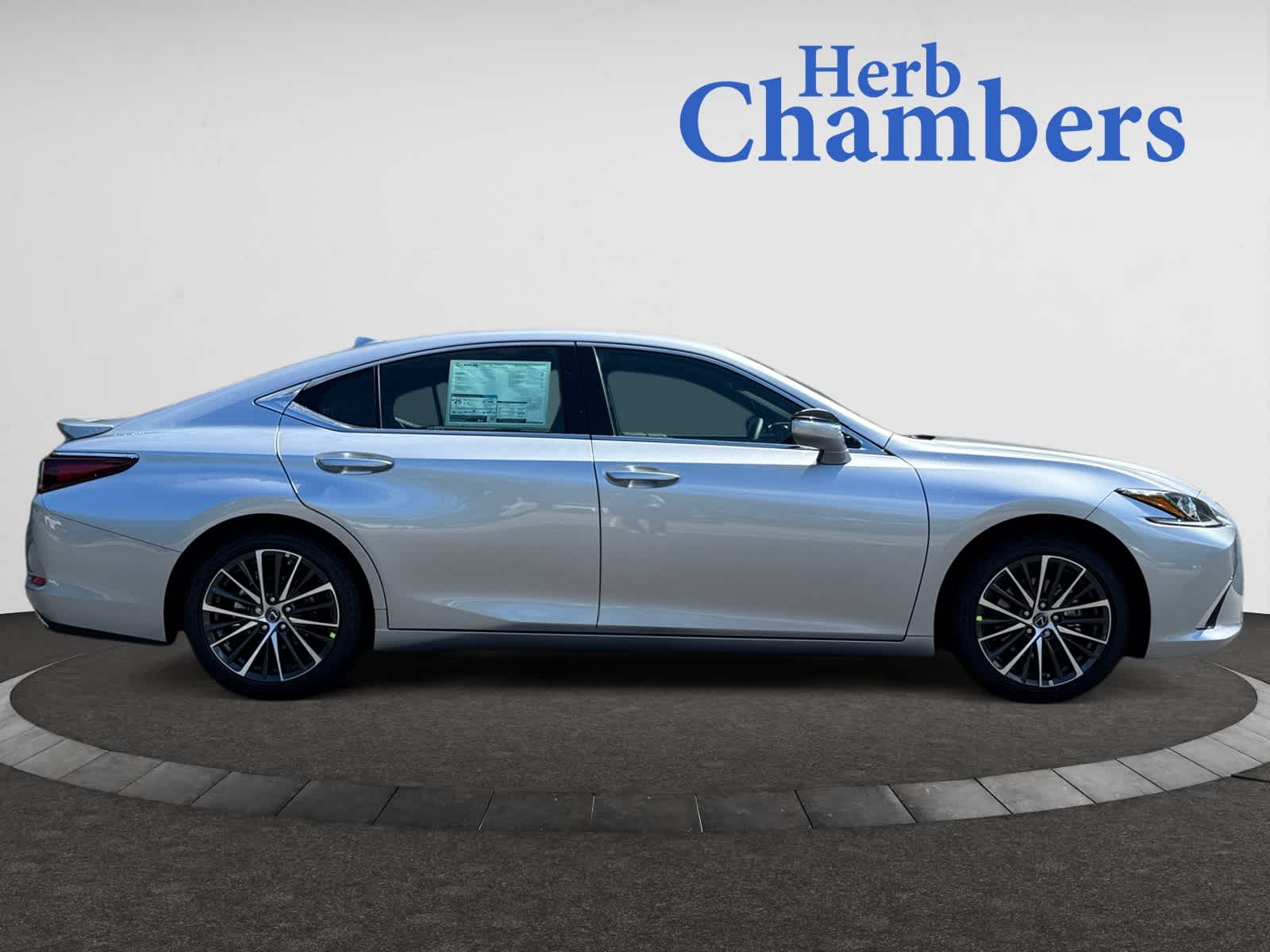 used 2025 Lexus ES 350 car, priced at $45,998