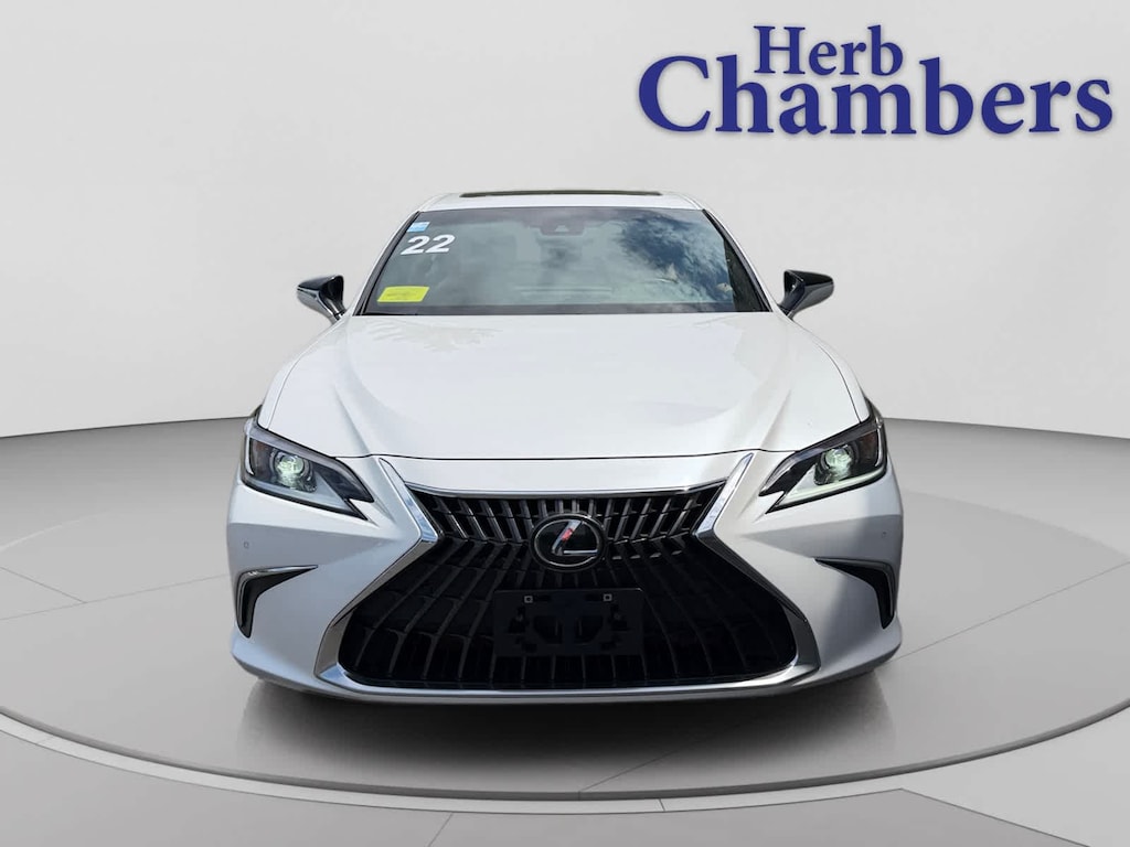 Used 2022 Lexus ES 350 Sedan