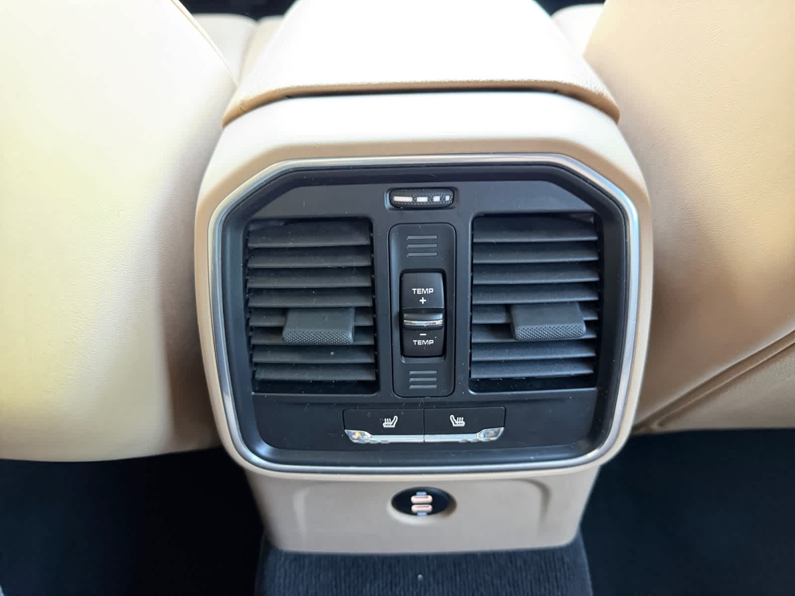 used 2022 Porsche Macan car, priced at $35,498