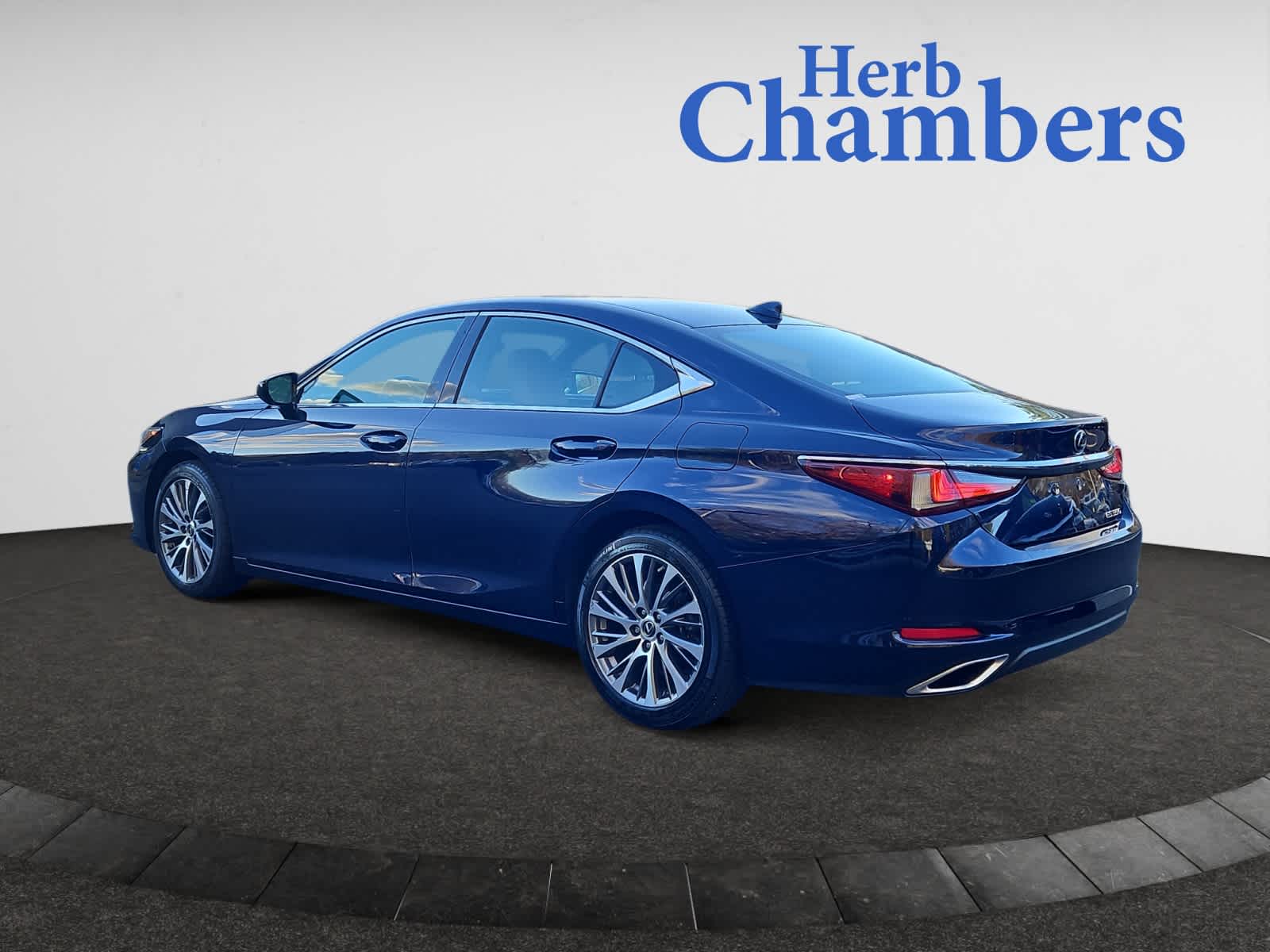 2019 Lexus ES 350 Premium photo 3